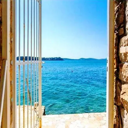 Sea Melody Apartment *