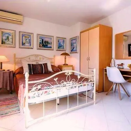Apartment Sea Melody
